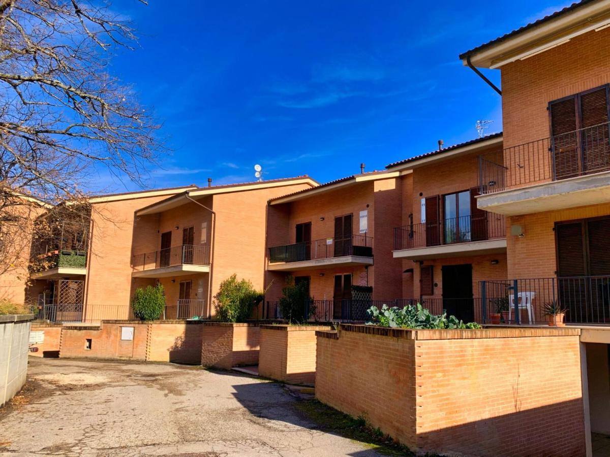 Apartament La Casa Di Lory Sarnano Zewnętrze zdjęcie